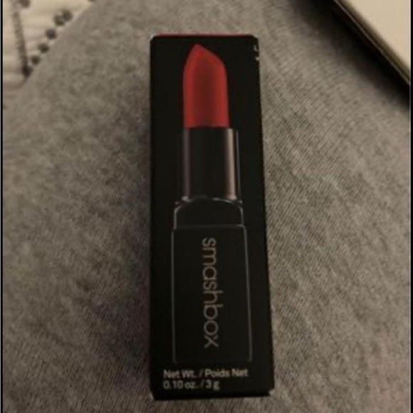 New In Box : Smashbox Lipstick - Picture 3 of 4